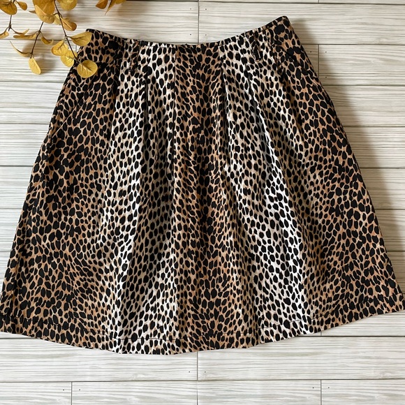 White House Black Market Dresses & Skirts - WHBM skirt